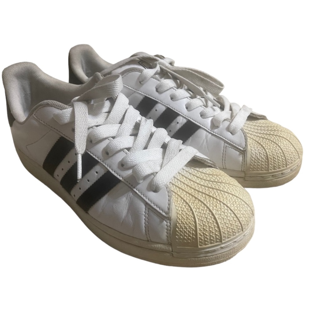Adidas Original Superstar Men's 9 white with black stripes